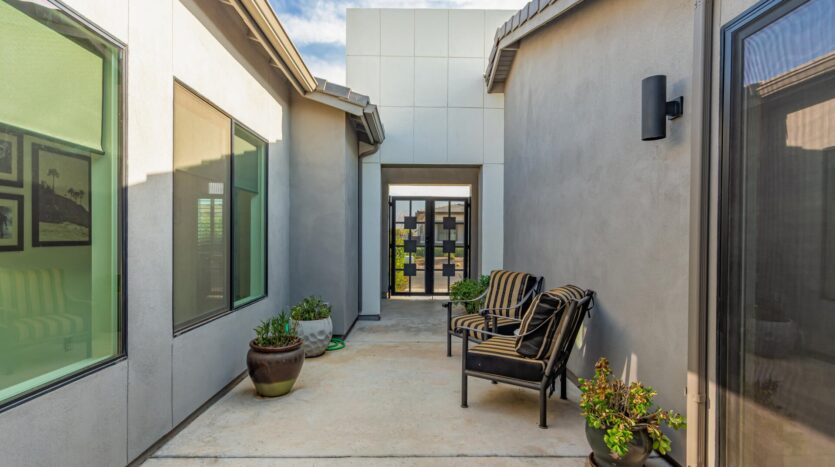 Luxury Single-Story Home in Caleda, Queen Creek