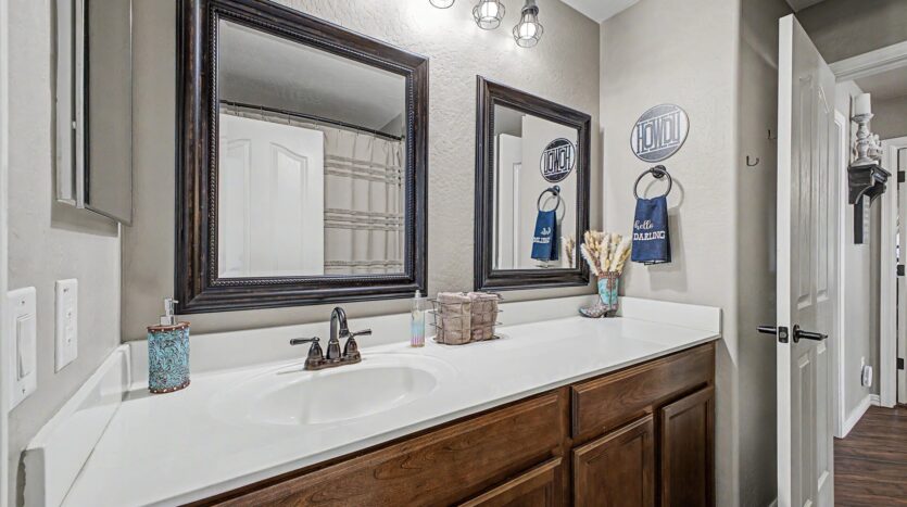 Luxury Pool Home for Sale in San Tan Valley, AZ